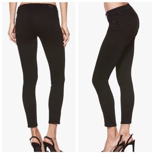 Paige Verdugo Crop In Black Overdye 
